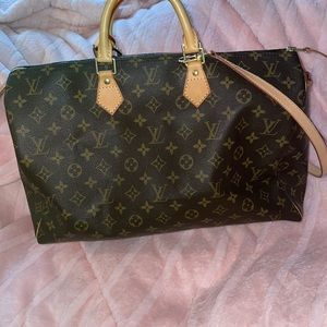 Louis Vuitton Speedy 40 purse - Handle/Crossbody